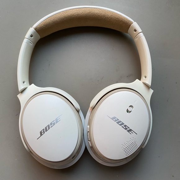 Bose Soundlink Wireless Headphones II - Picture 2 of 7